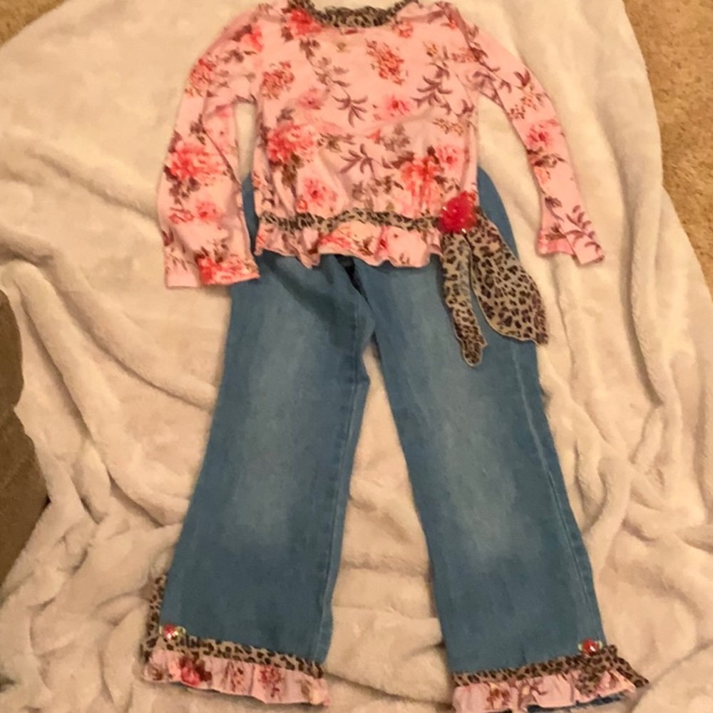 Girls jeans and top